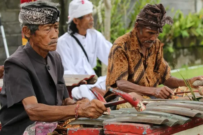 Apa Perbedaan Budaya dan Kebudayaan Dikaji Dari Pengertiannya