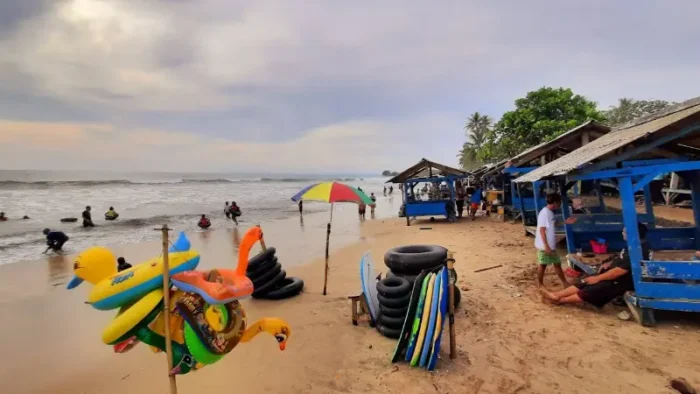 Perbedaan Pantai Sambolo 1 dan 2 untuk Liburan Anda